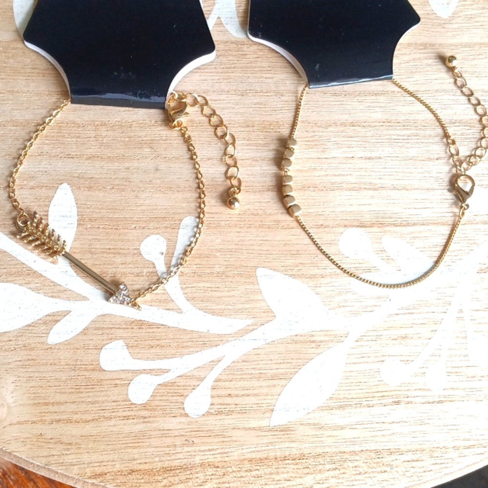 Minimalist gold bracelet SET OF 2